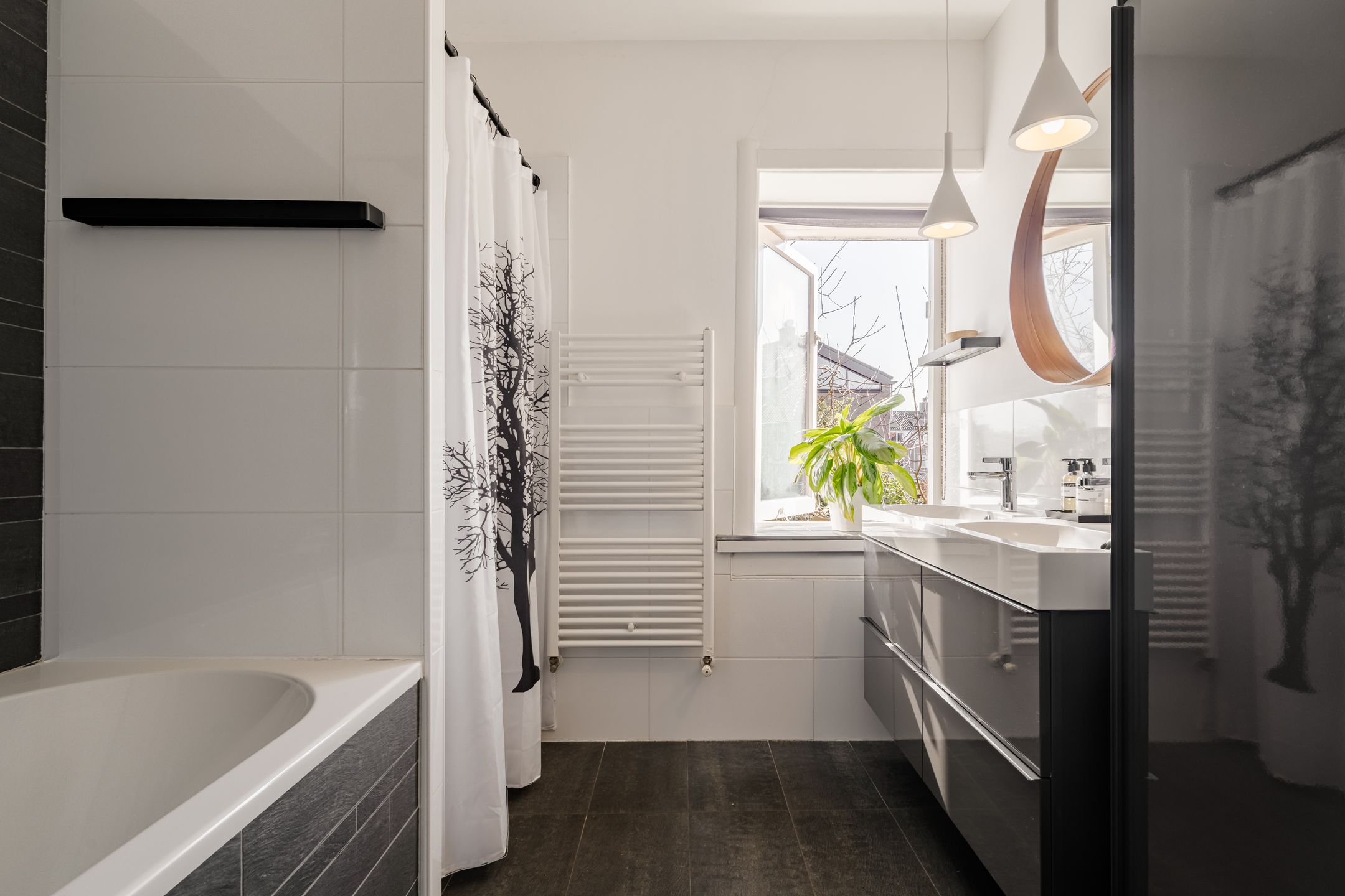 Sunny 1930s Corner House in Heemstede's Schildersbuurt — 33