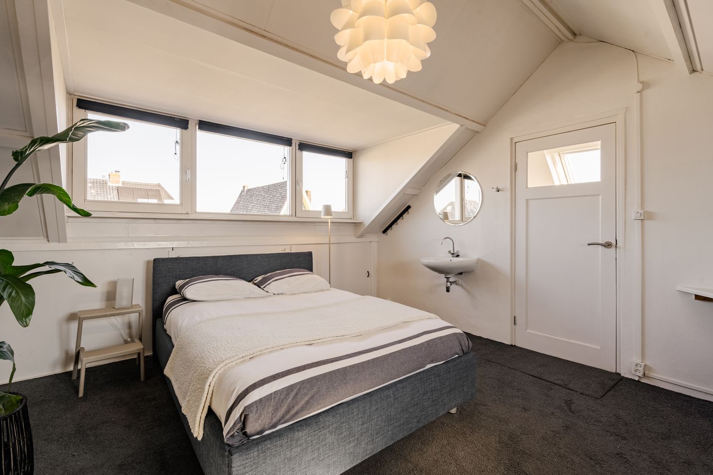 Sunny 1930s Corner House in Heemstede's Schildersbuurt — 47