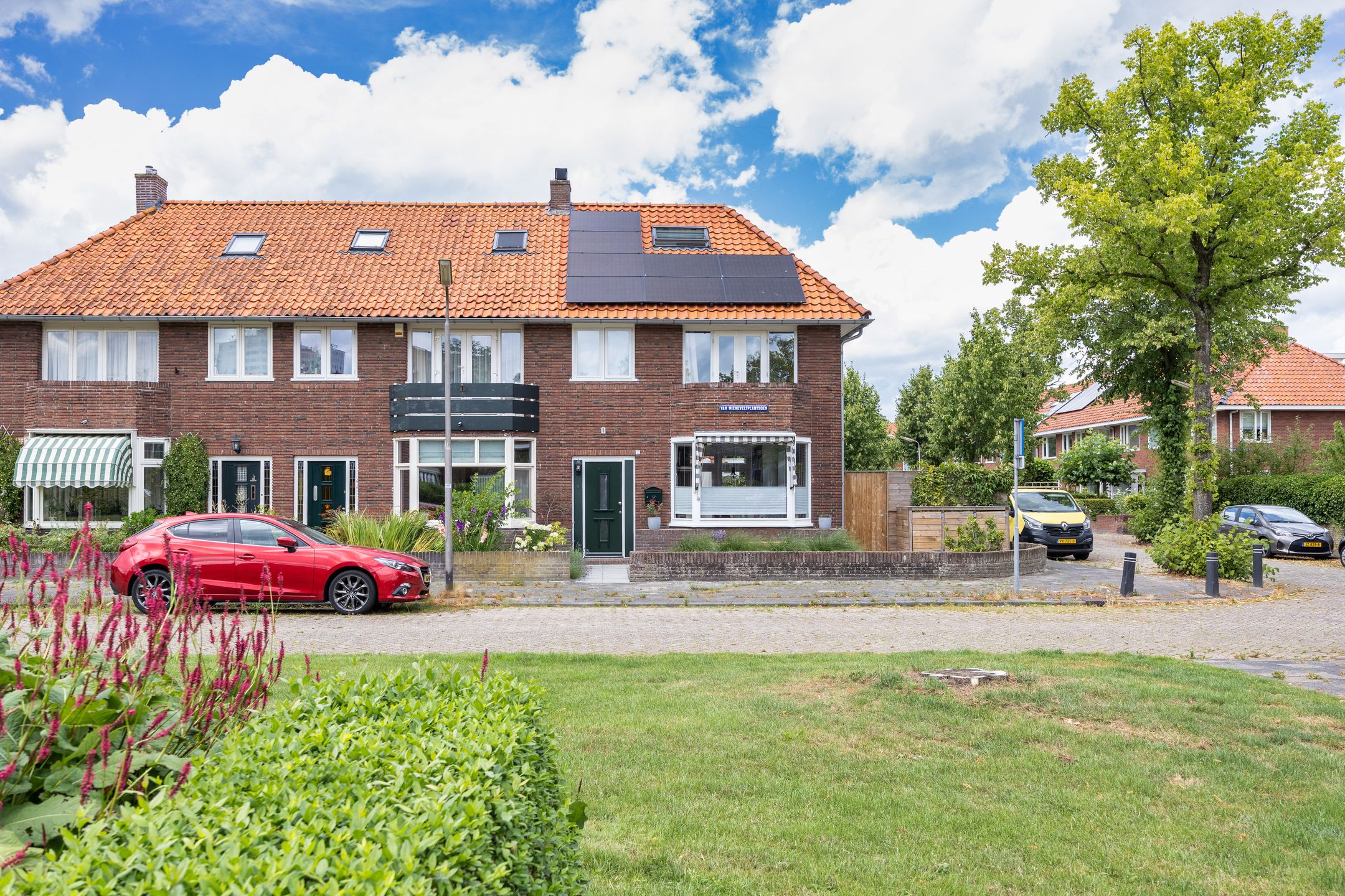 Foto 54 van van Miereveltplantsoen 2