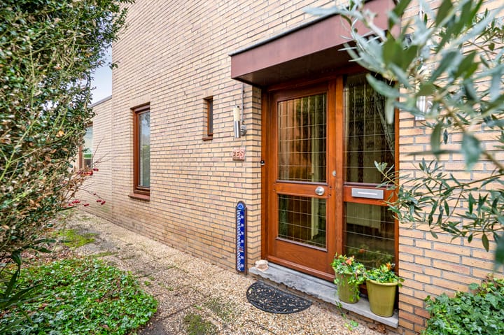 Photo 5 of Medealaan 6