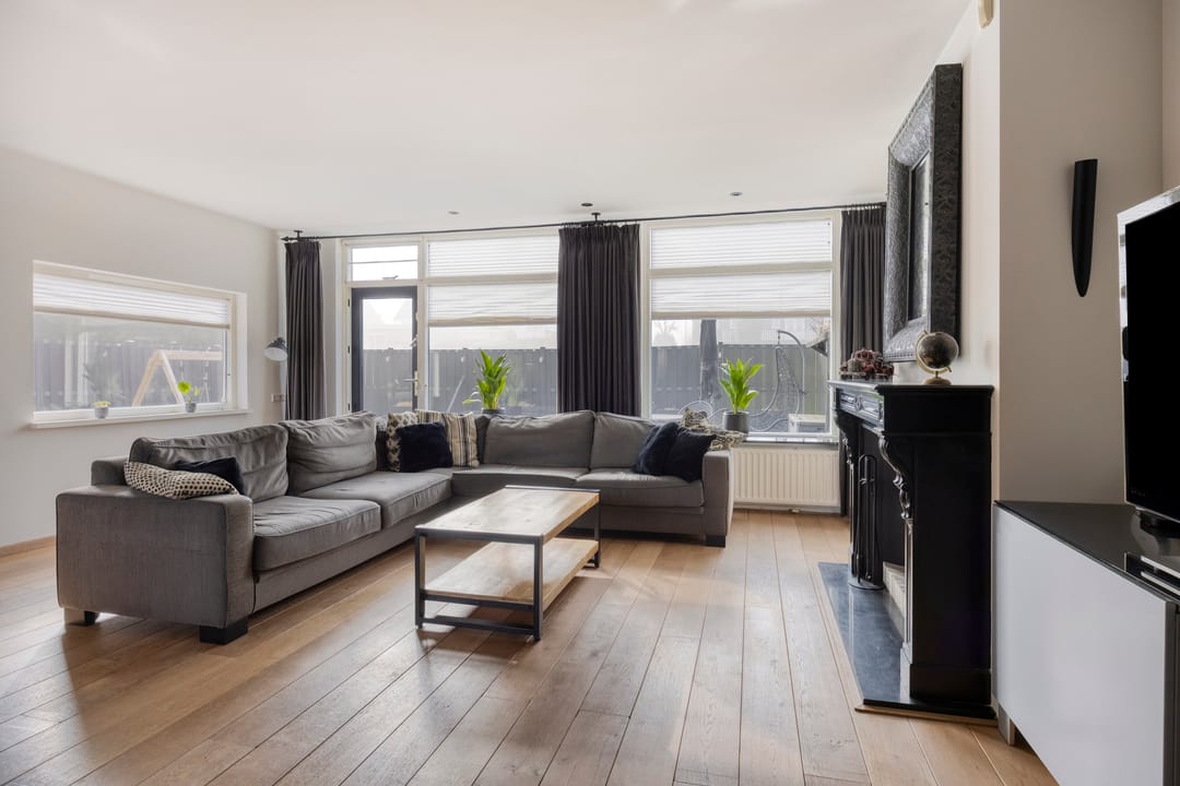 Foto 7 van Esdoornstraat 47