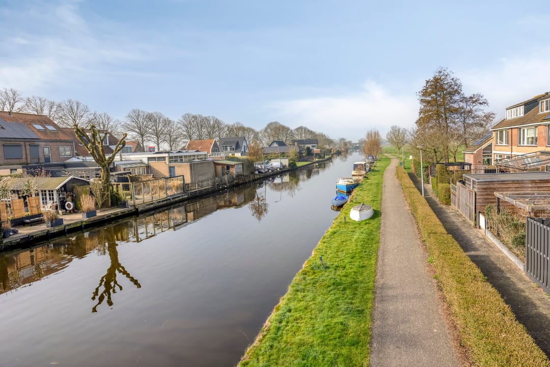 Foto 32 van Esdoornstraat 47