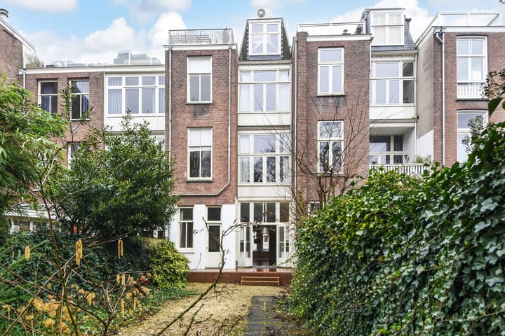 Photo 2 of Bankastraat 141-A