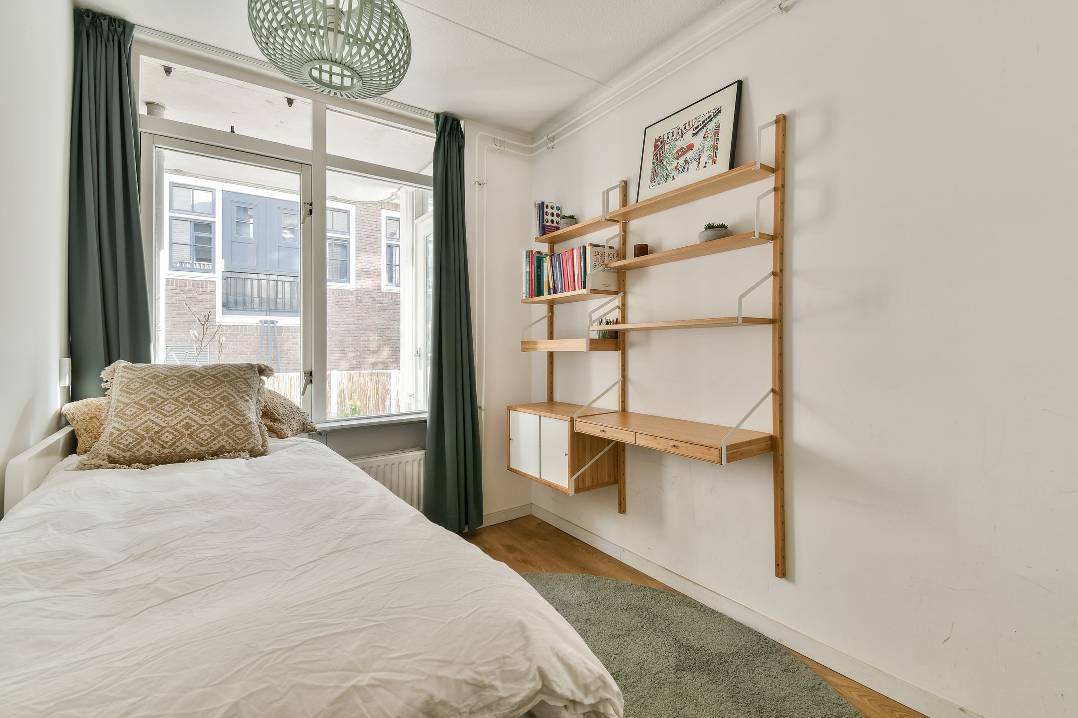 Foto 18 van Egelantiersstraat 166-B