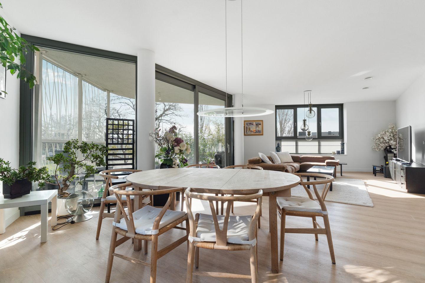 Foto 10 van Ruys de Beerenbrouckstraat 82