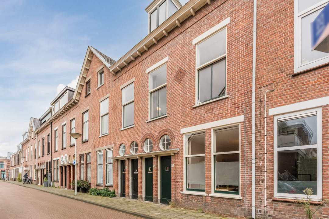Photo 1 of Bronkhorststraat 25