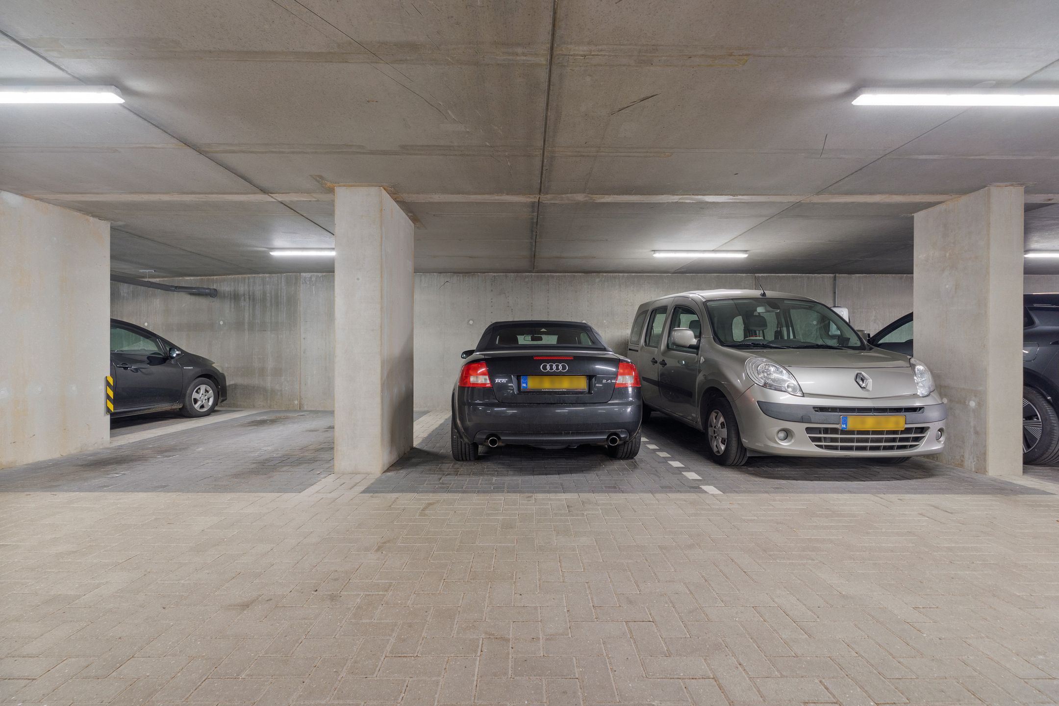 Foto 27 van Ruys de Beerenbrouckstraat 82