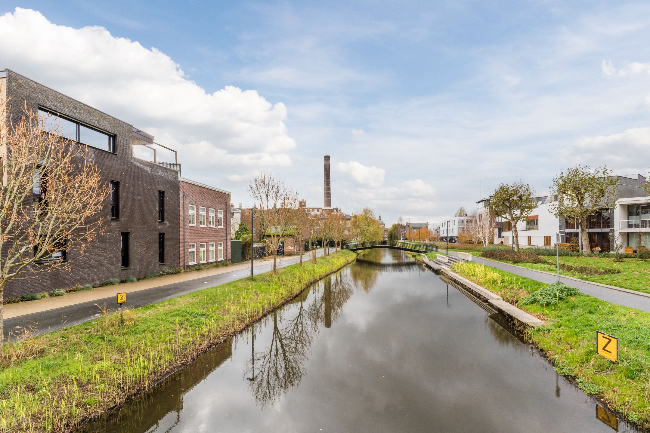 Photo 39 of Bronkhorststraat 25