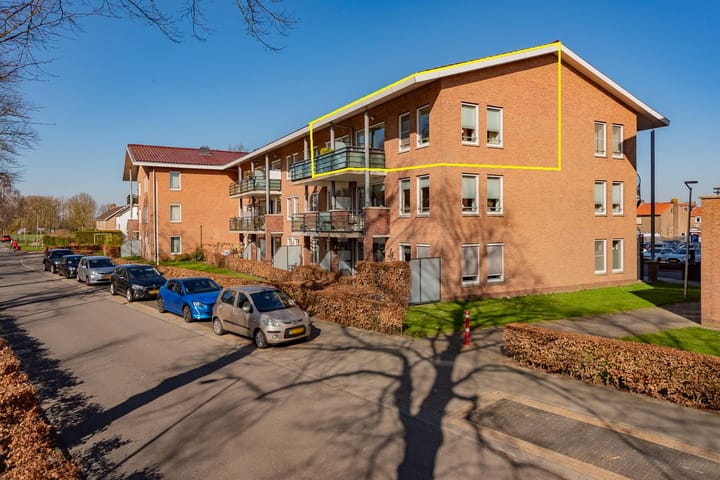 Foto 2 van Baron van Lyndenstraat 38