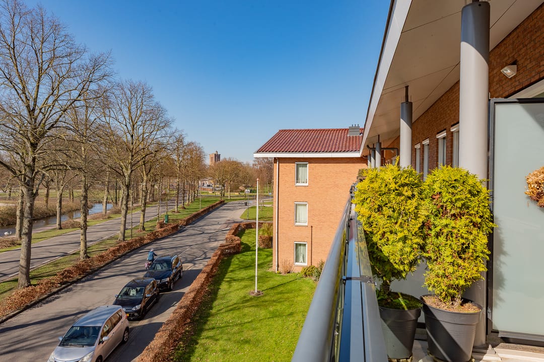 Foto 17 van Baron van Lyndenstraat 38