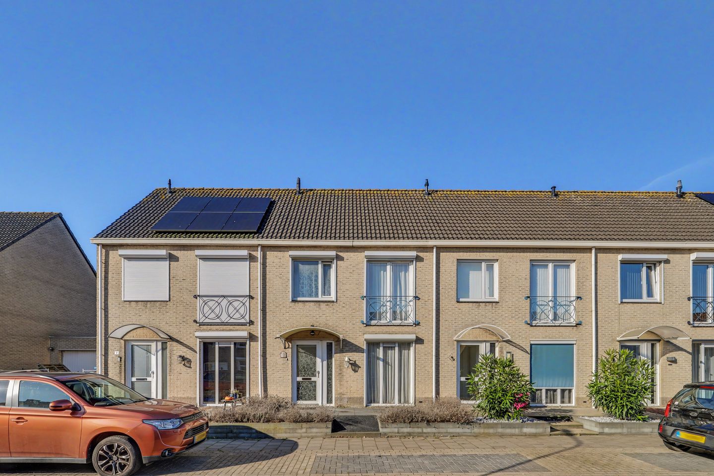 Photo 1 of Jacob Roggeveenstraat 7