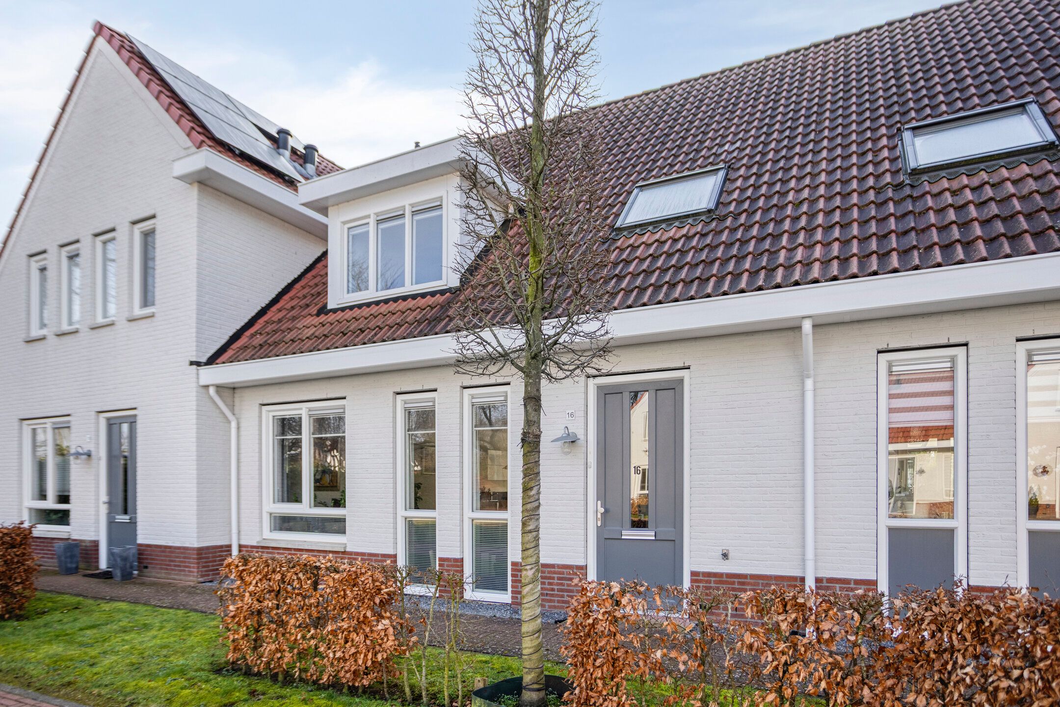 Buying a house in The Netherlands., Poetengraadshof 16