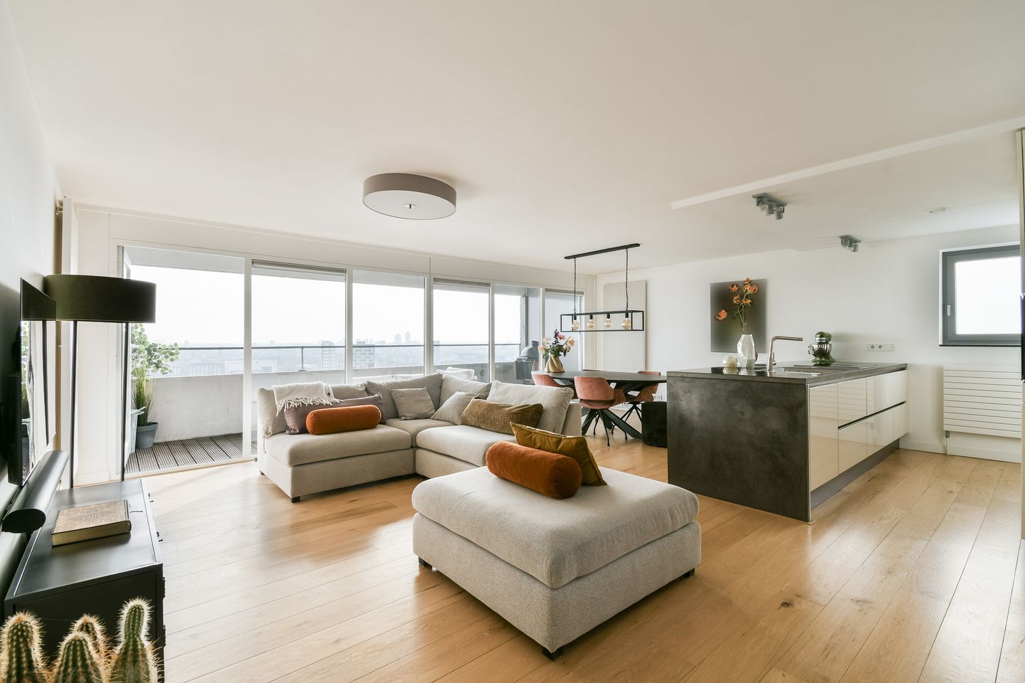 Foto 10 van KNSM-laan 519