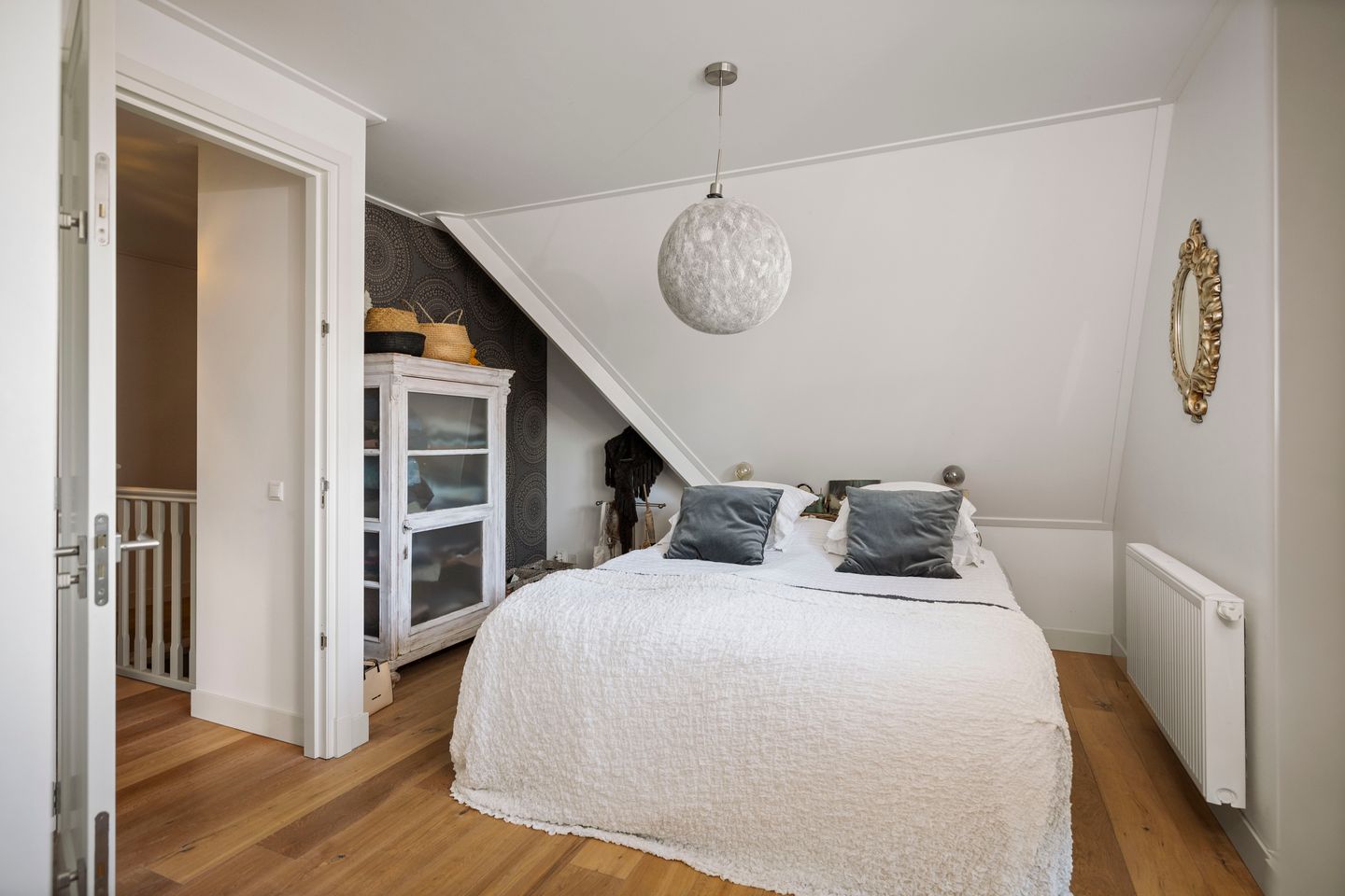 Photo 29 of Burg. Arriënsweg 5