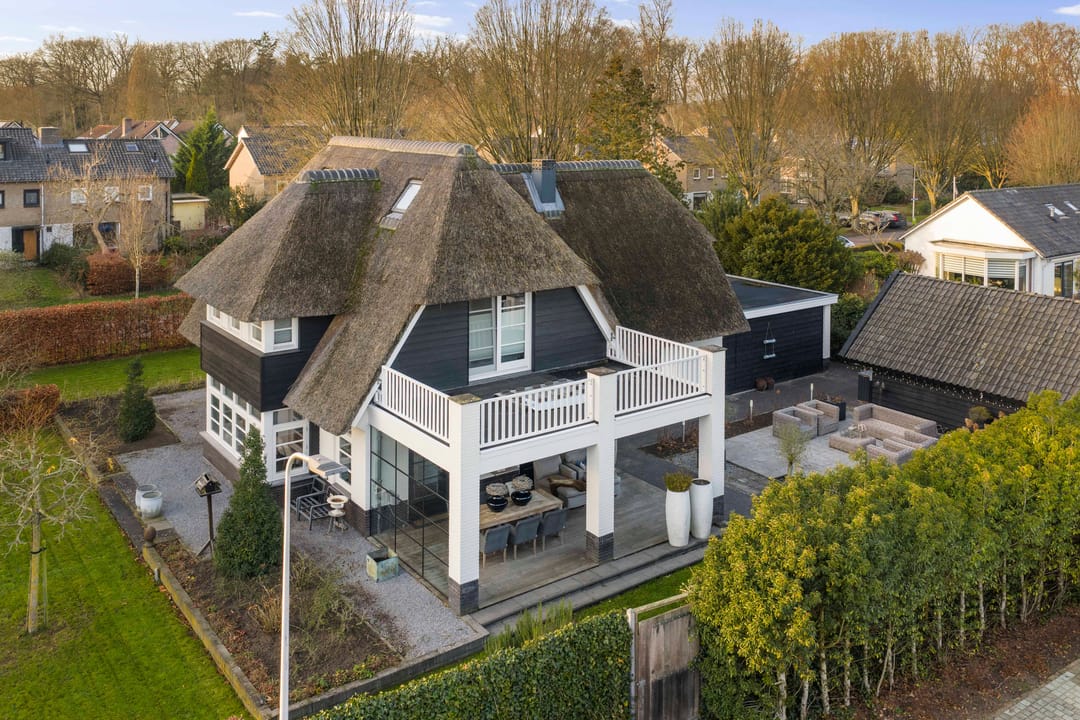 Photo 73 of Burg. Arriënsweg 5