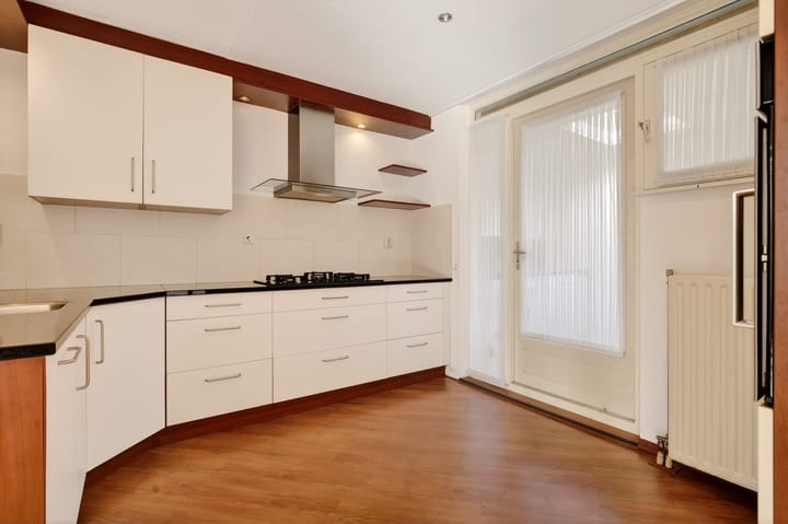 Photo 4 of Biezenveld 8