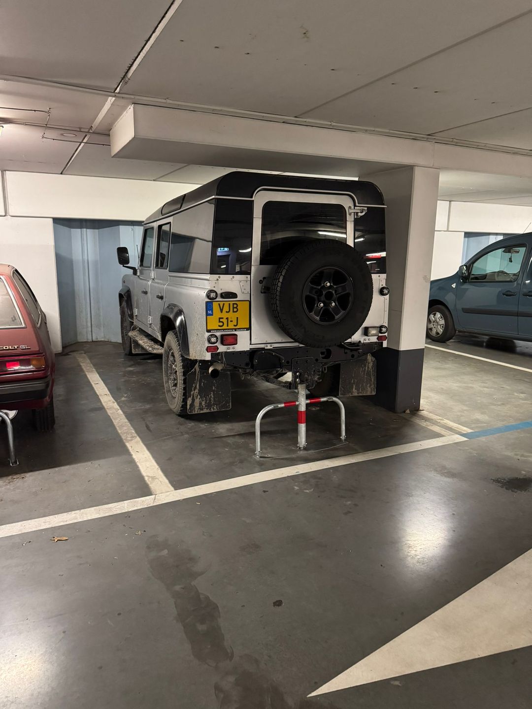 Photo 2 of Stationsplein parkeerplaats 44
