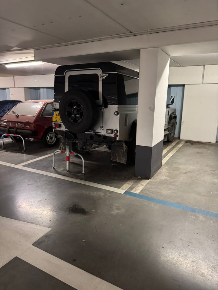 Photo 3 of Stationsplein parkeerplaats 44