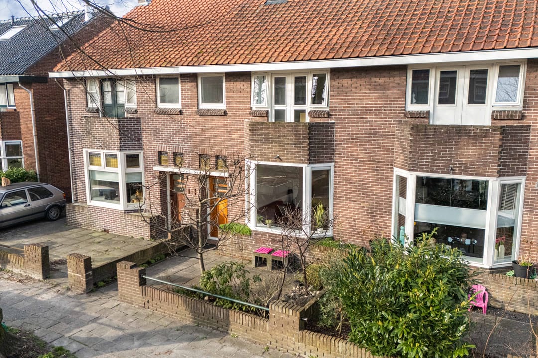 Photo 1 of Vincent van Goghstraat 38
