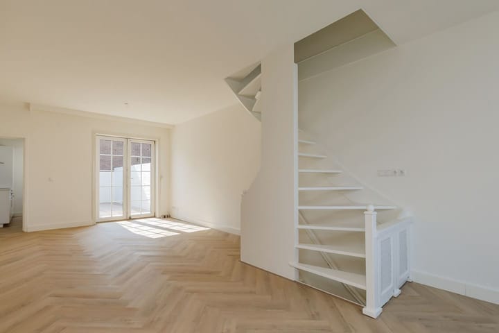 Foto 3 van IJmuiderstraatweg 129