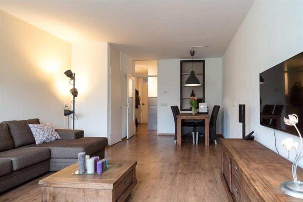 Foto 11 van Dokter van Stratenweg 249