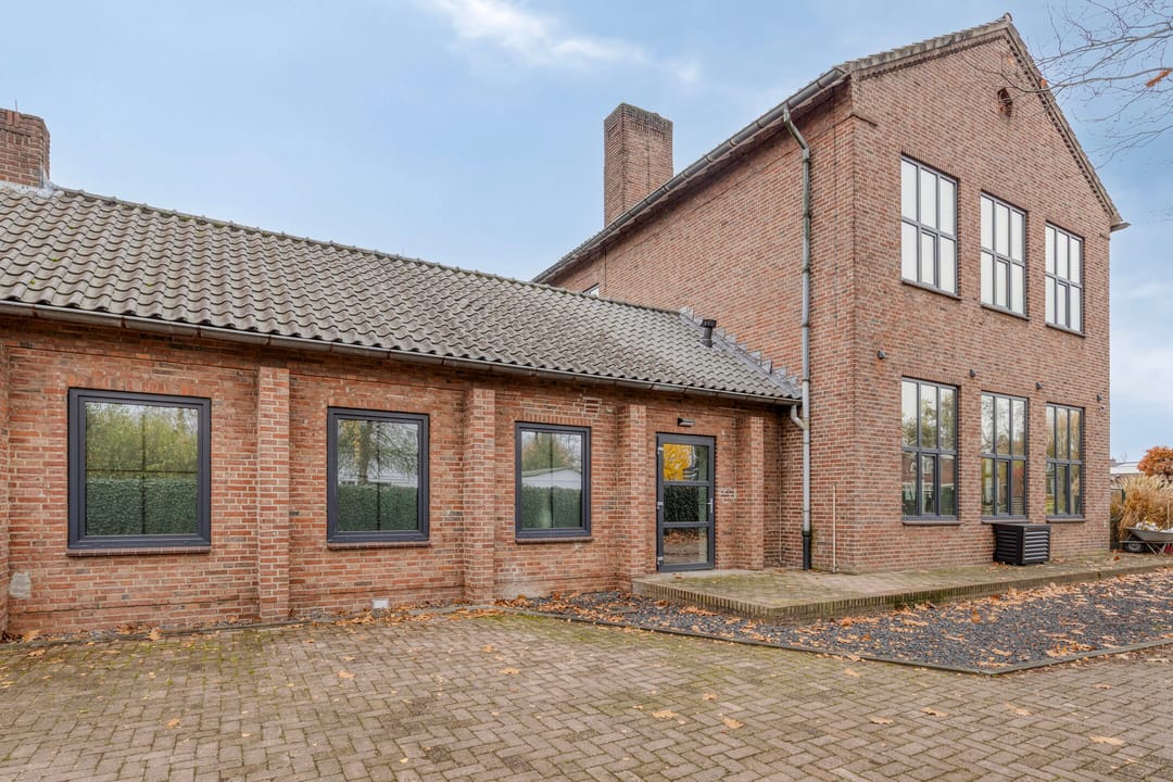 Photo 32 of Dierenriem 42 A1