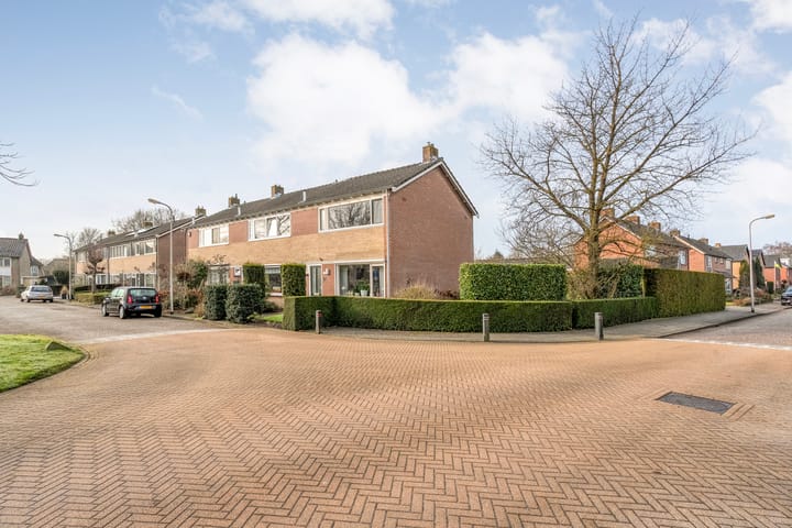 Photo 3 of Heemsteres 57