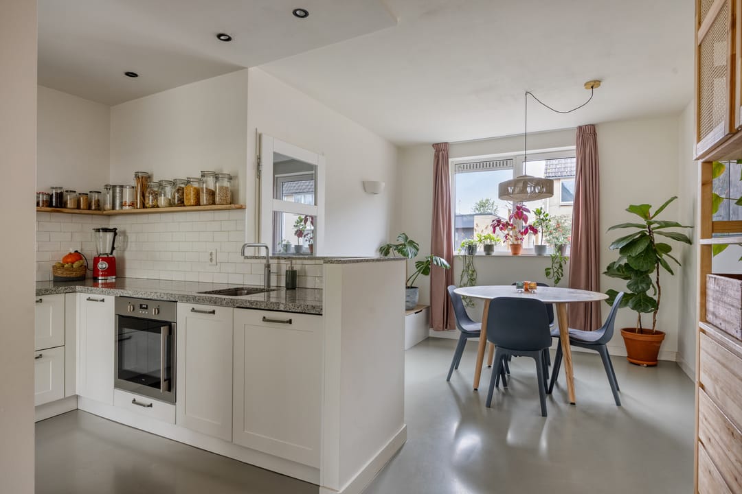 Foto 11 van Herwijnenstraat 5