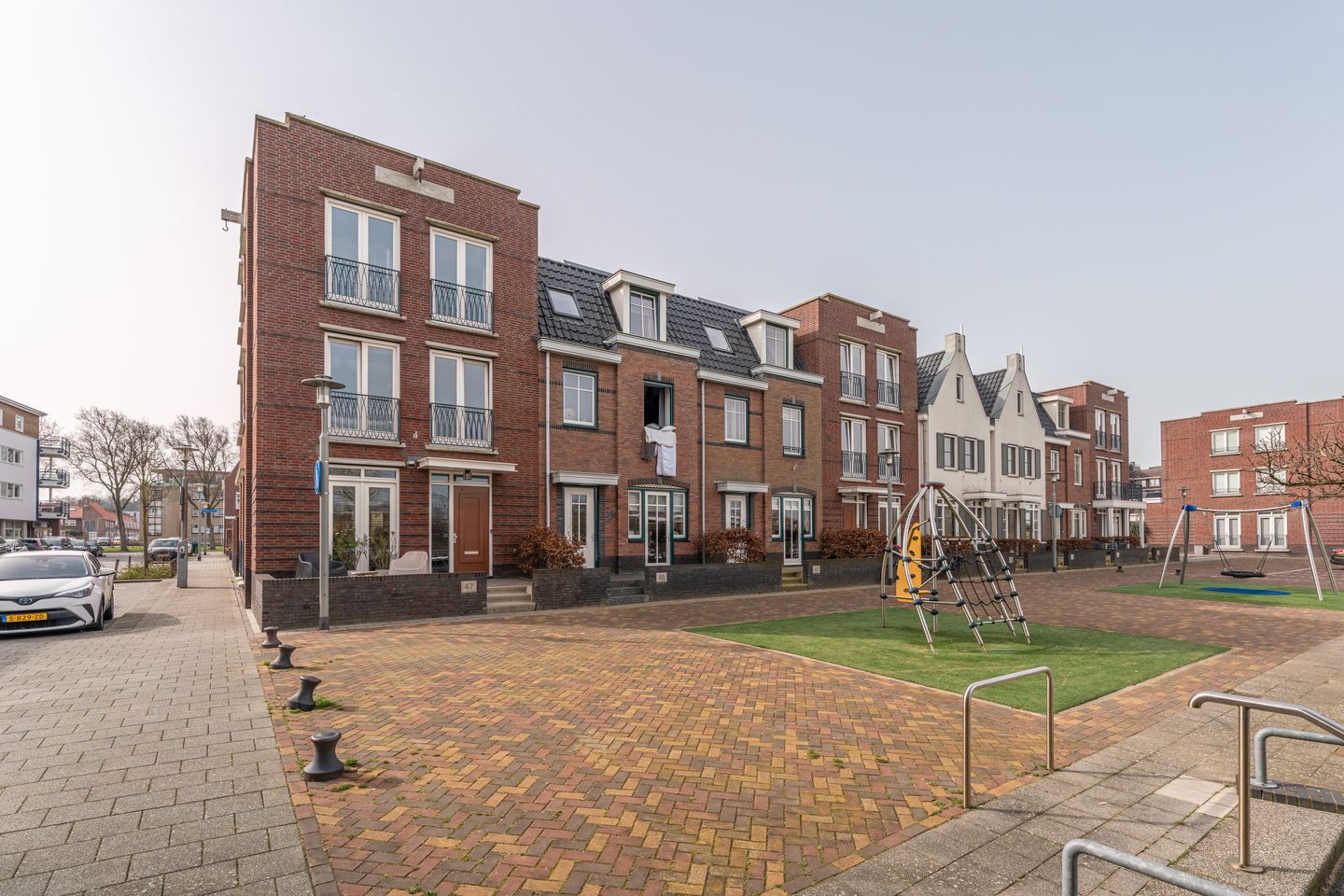 Photo 1 of Haringkade 47