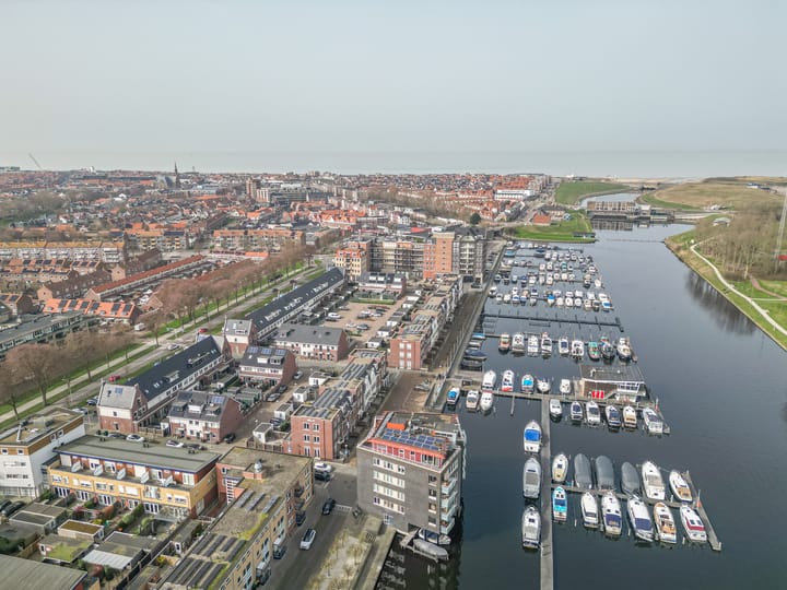 Photo 2 of Haringkade 47