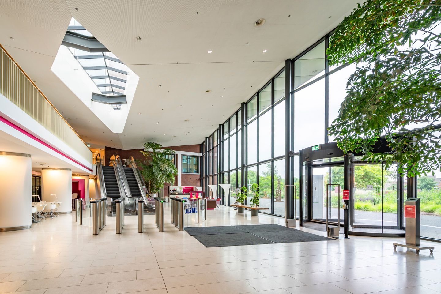 Bekijk foto 5 van Willemsplein 4