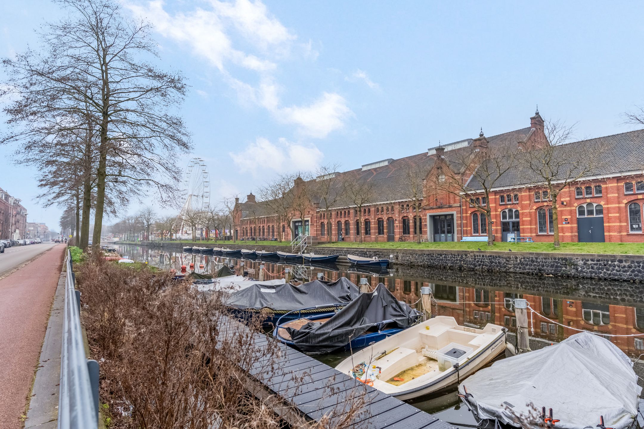 Renovated 2-bedroom apartment with south-facing garden near Westerpark — 26
