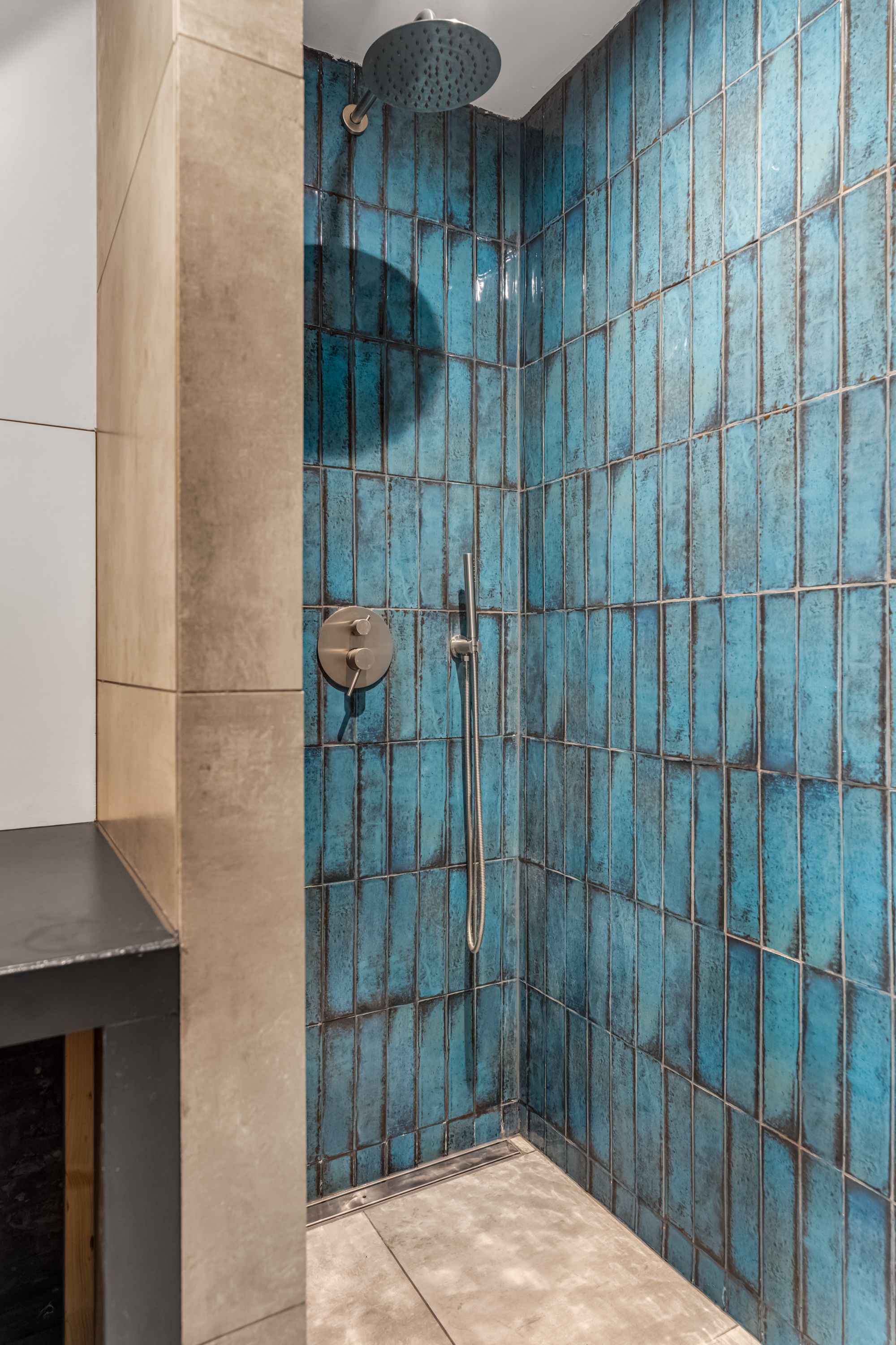 Renovated 2-bedroom apartment with south-facing garden near Westerpark — 20