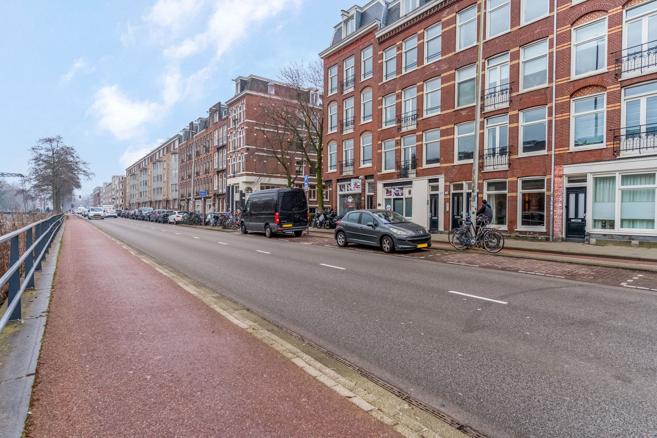 Renovated 2-bedroom apartment with south-facing garden near Westerpark — 30