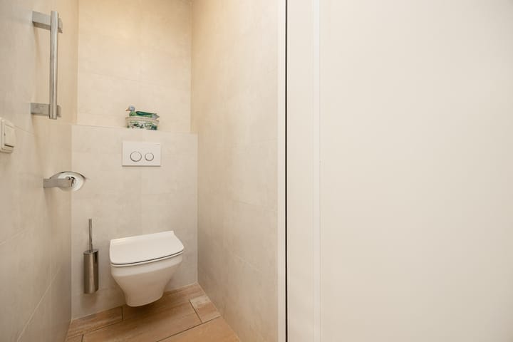 Photo 5 of Annastraat 119