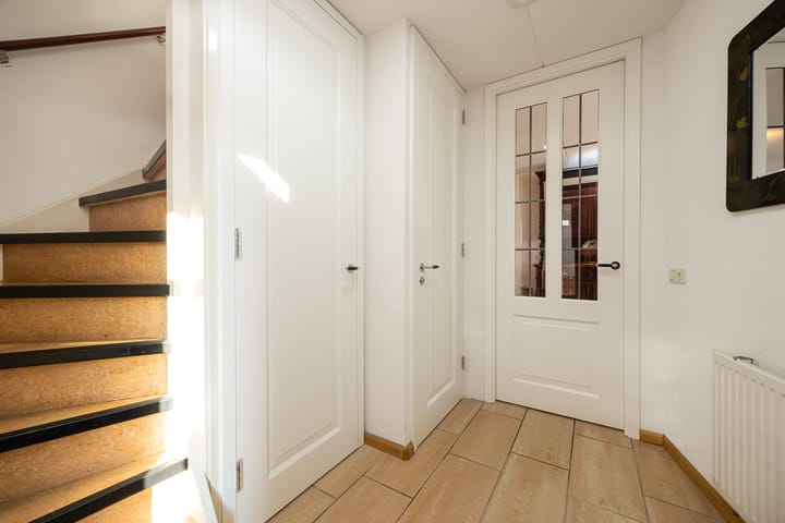 Photo 4 of Annastraat 119