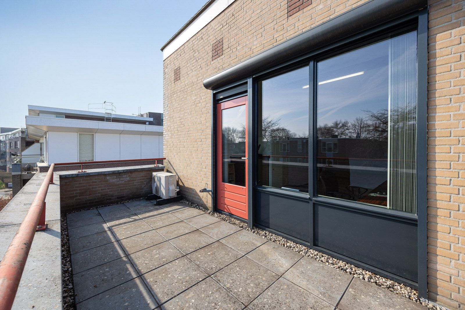 Photo 39 of Annastraat 119