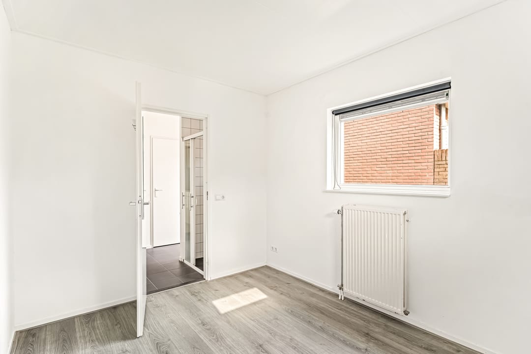 Photo 17 of Eikenlaan 34