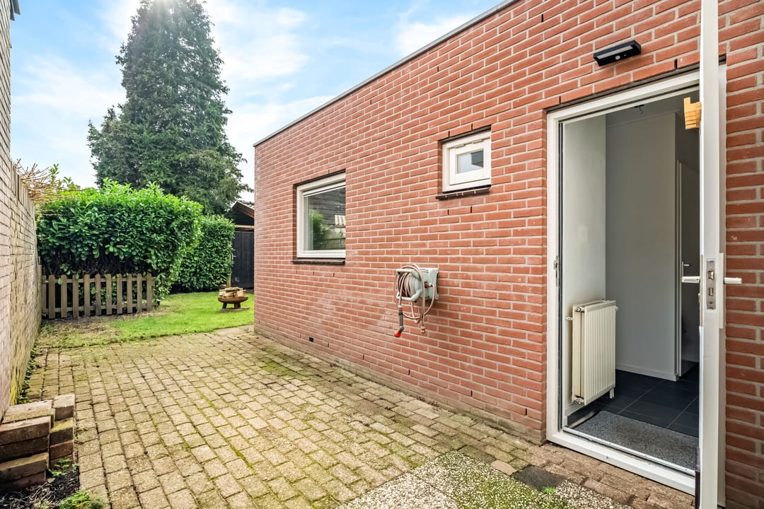 Photo 31 of Eikenlaan 34