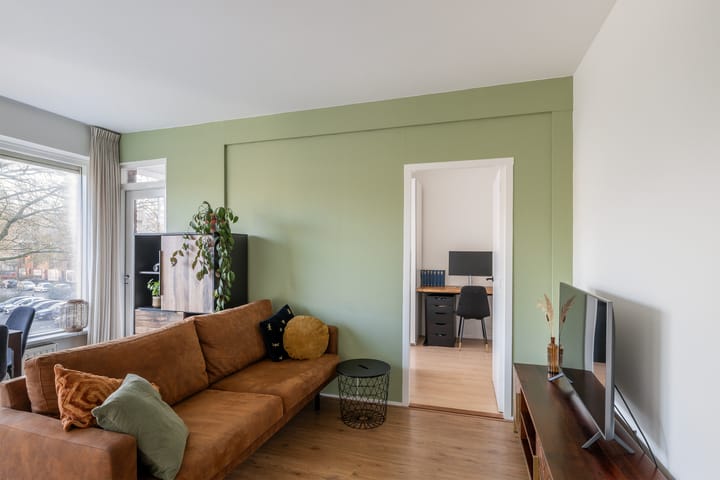 Photo 2 of van Hogendorplaan 168-B