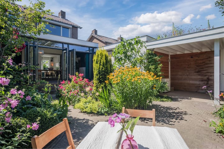 Michiel de Ruyterstraat 23