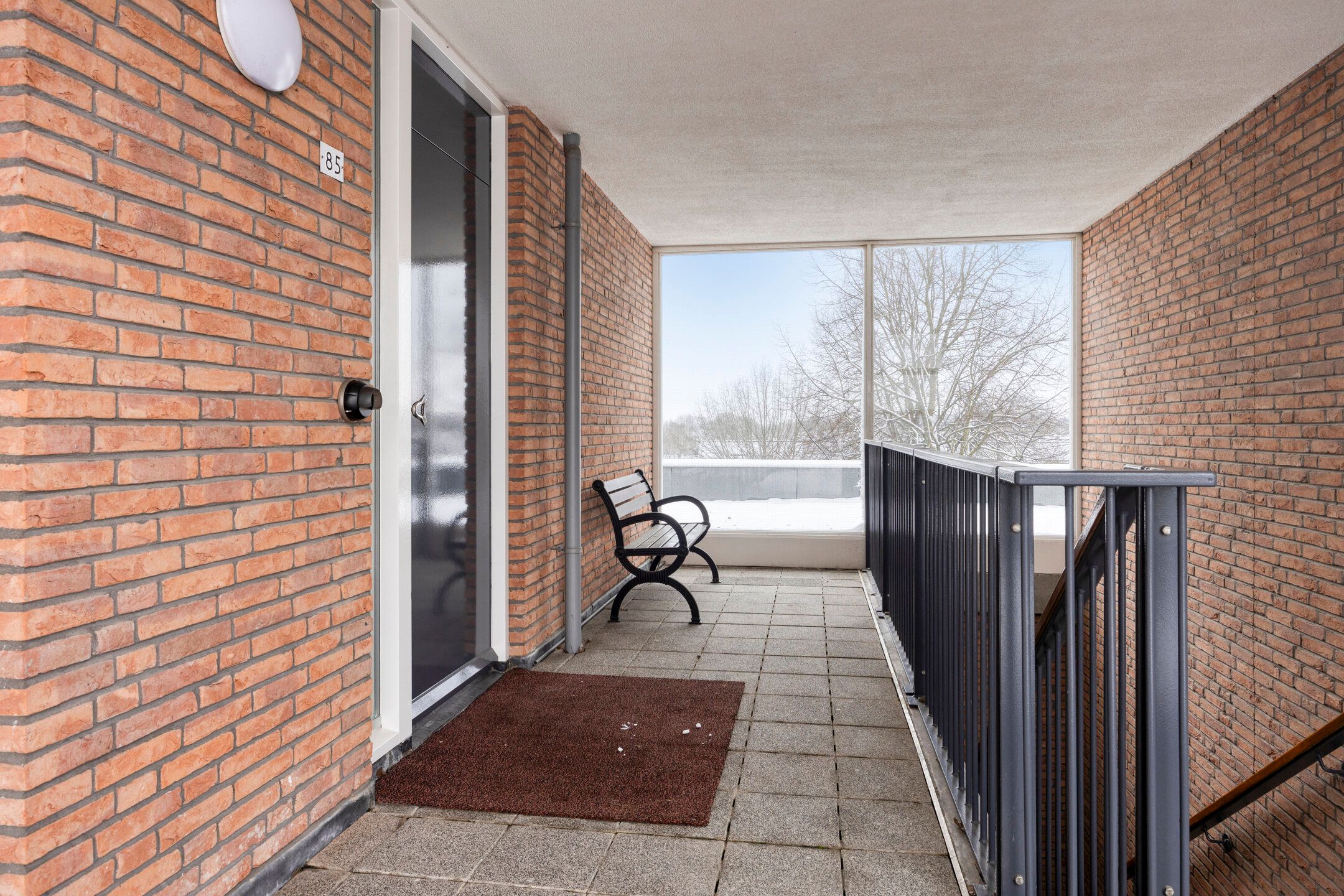 Photo 9 of Zuiderzeeweg 85