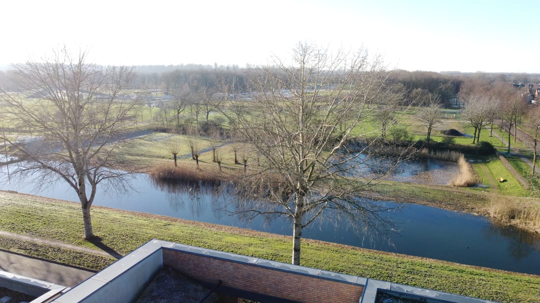 Photo 32 of Zuiderzeeweg 85