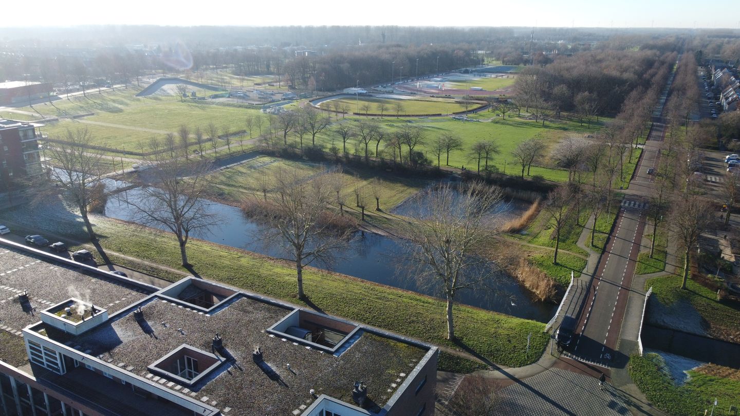 Photo 40 of Zuiderzeeweg 85