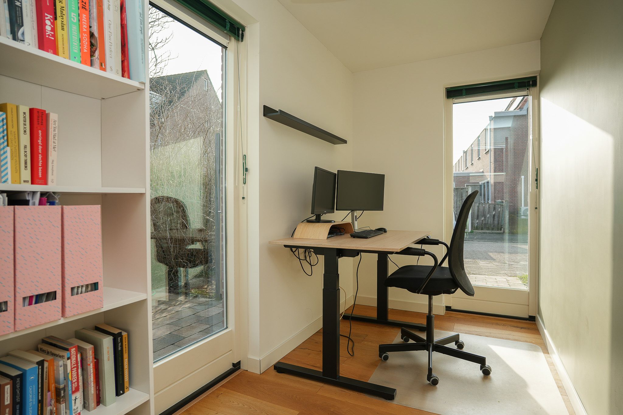 Photo 18 of Waalstraat 1