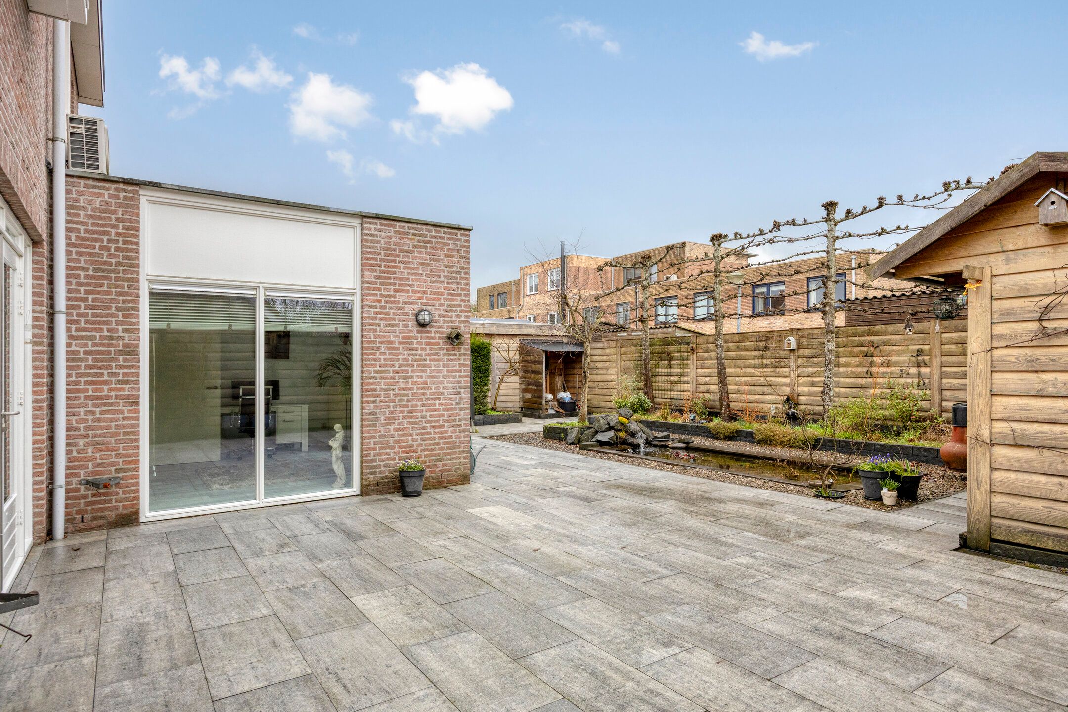 Spacious Semi-Detached Family Home with Six Bedrooms in Quiet Zeewolde Location — 43