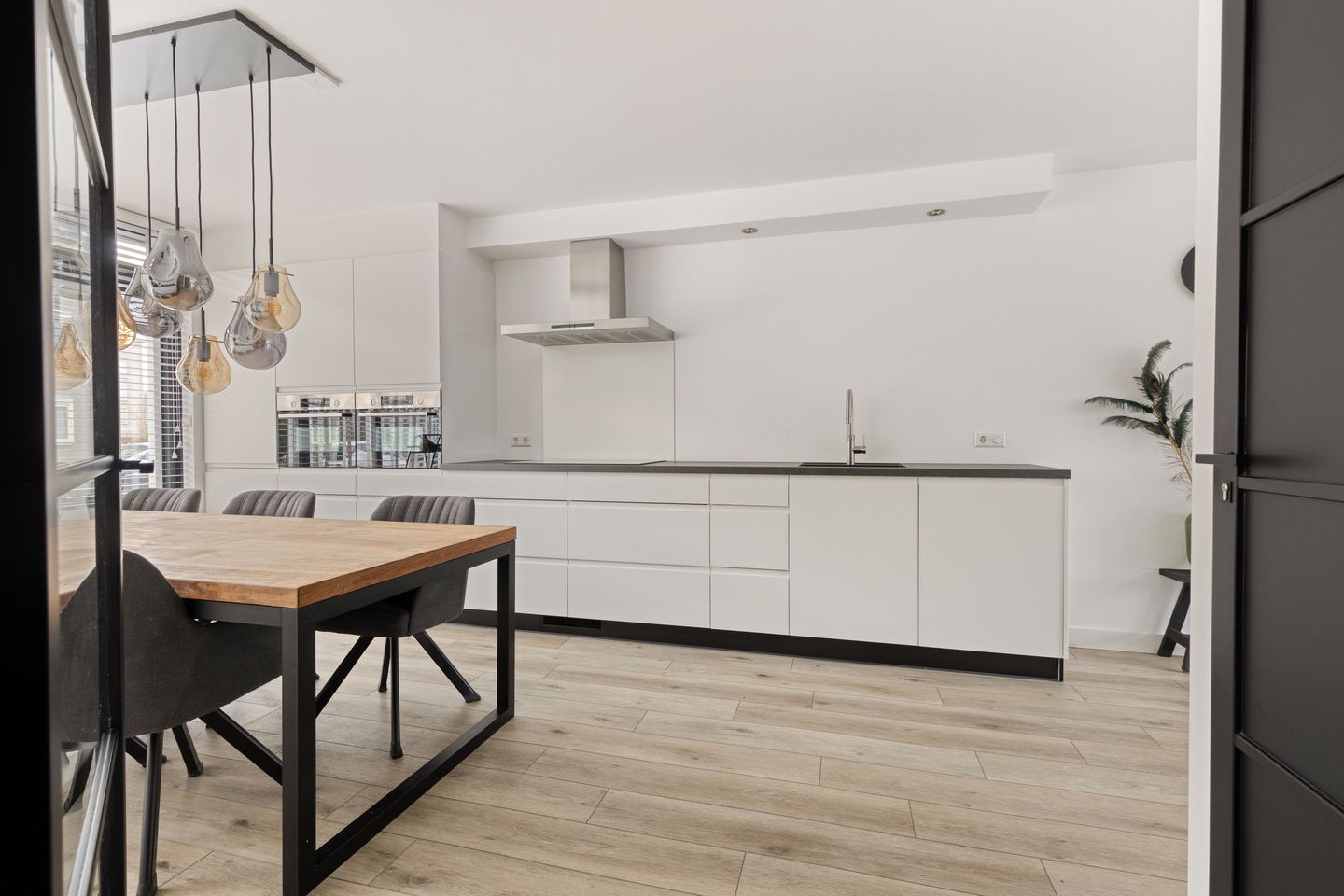 Photo 5 of Meerburglaan 36