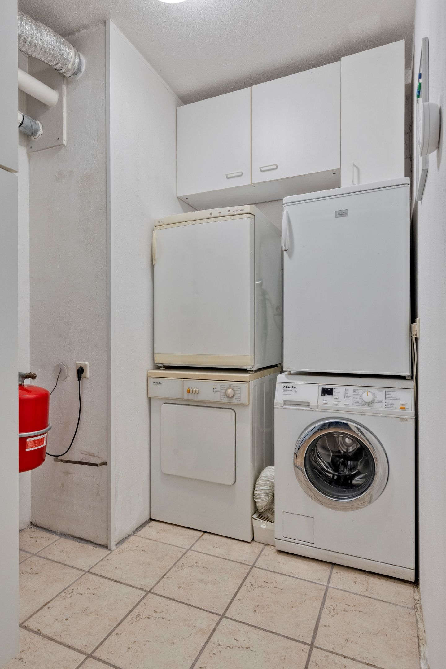 Photo 19 of Rhenendael 68