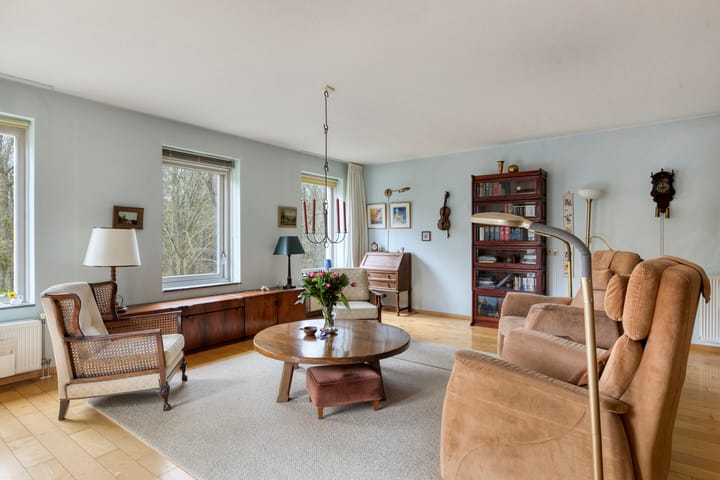 Photo 2 of Rhenendael 68