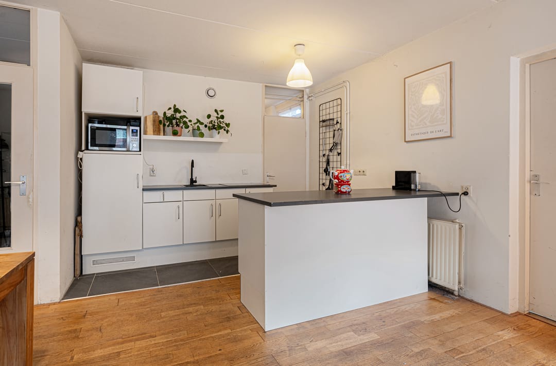 Photo 11 of Turftorenstraat 31